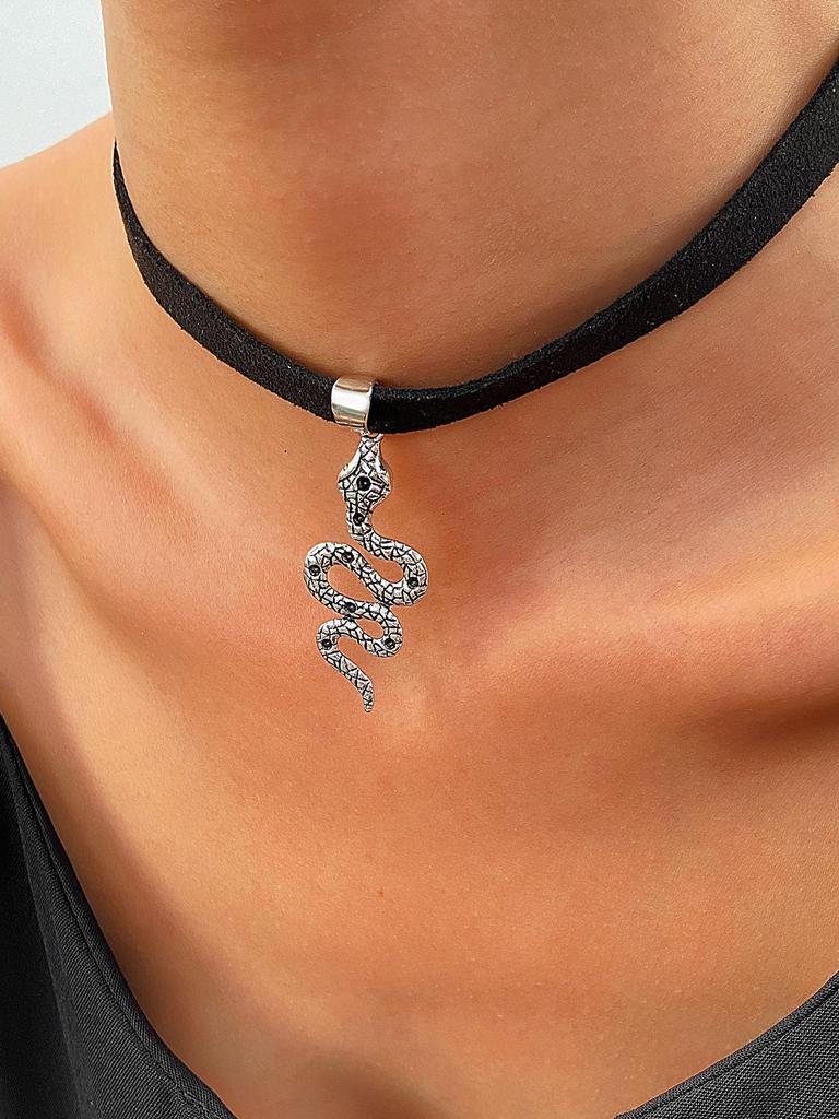 Creative Velvet Snake-Shaped Flower Collar Necklace - Black