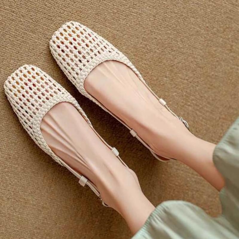 2024 Versatile Solid Color Summer Sandals Women's Pointed Toe Shoes Covered Toe Shoes Fashion Hollow High Heels Women's Sandals
