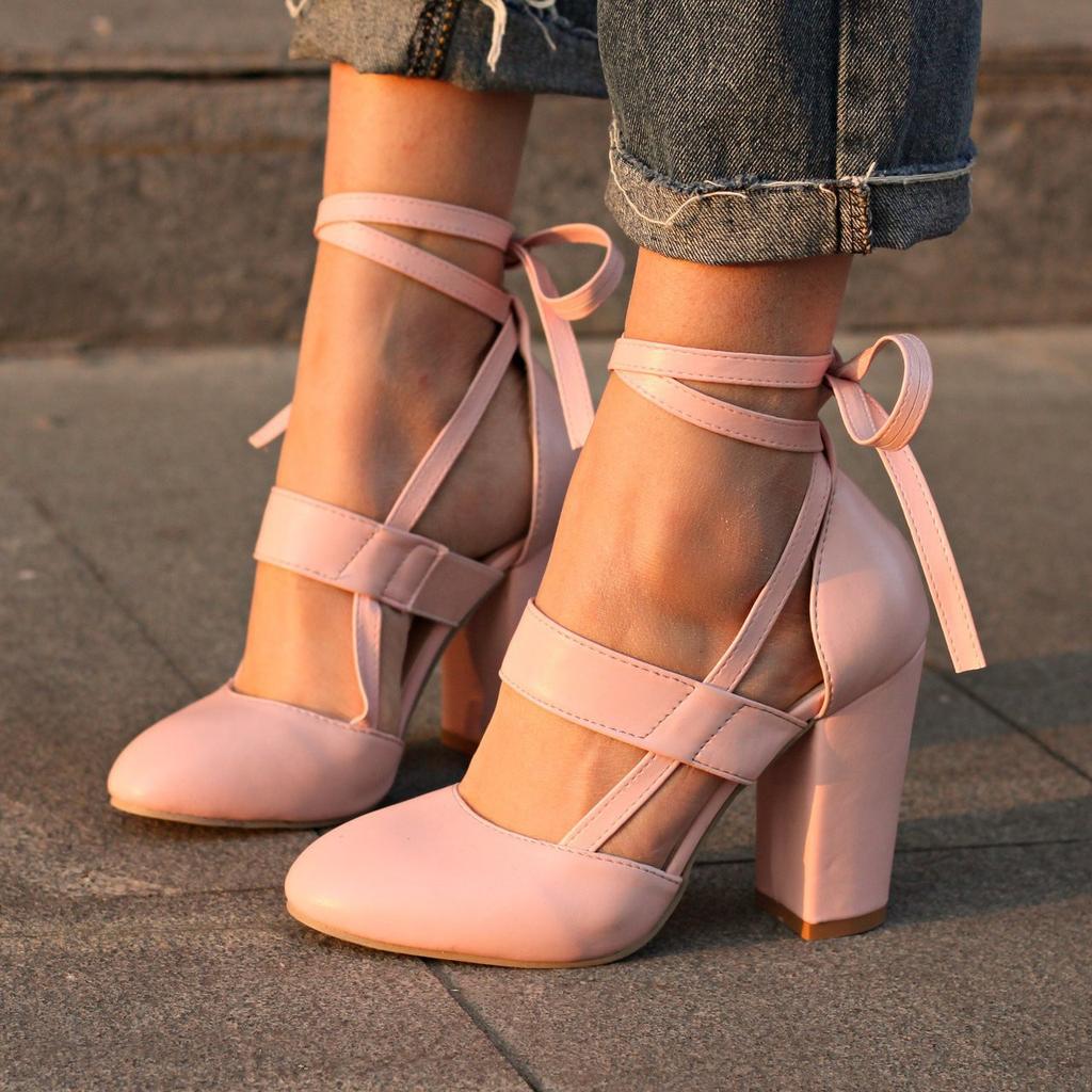 Dress Boots For Women Low Heel Knee High Bandage Women'S Round Fashion Shoes Heel Hollow Toe High Chunky Out Zapatos De Mujer