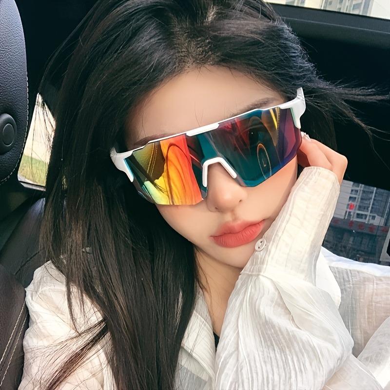 4PCS Unisex Oversized Fashionable Glasses with Dynamic Mirror Lenses Suitable for Various Activities and Casual Wear