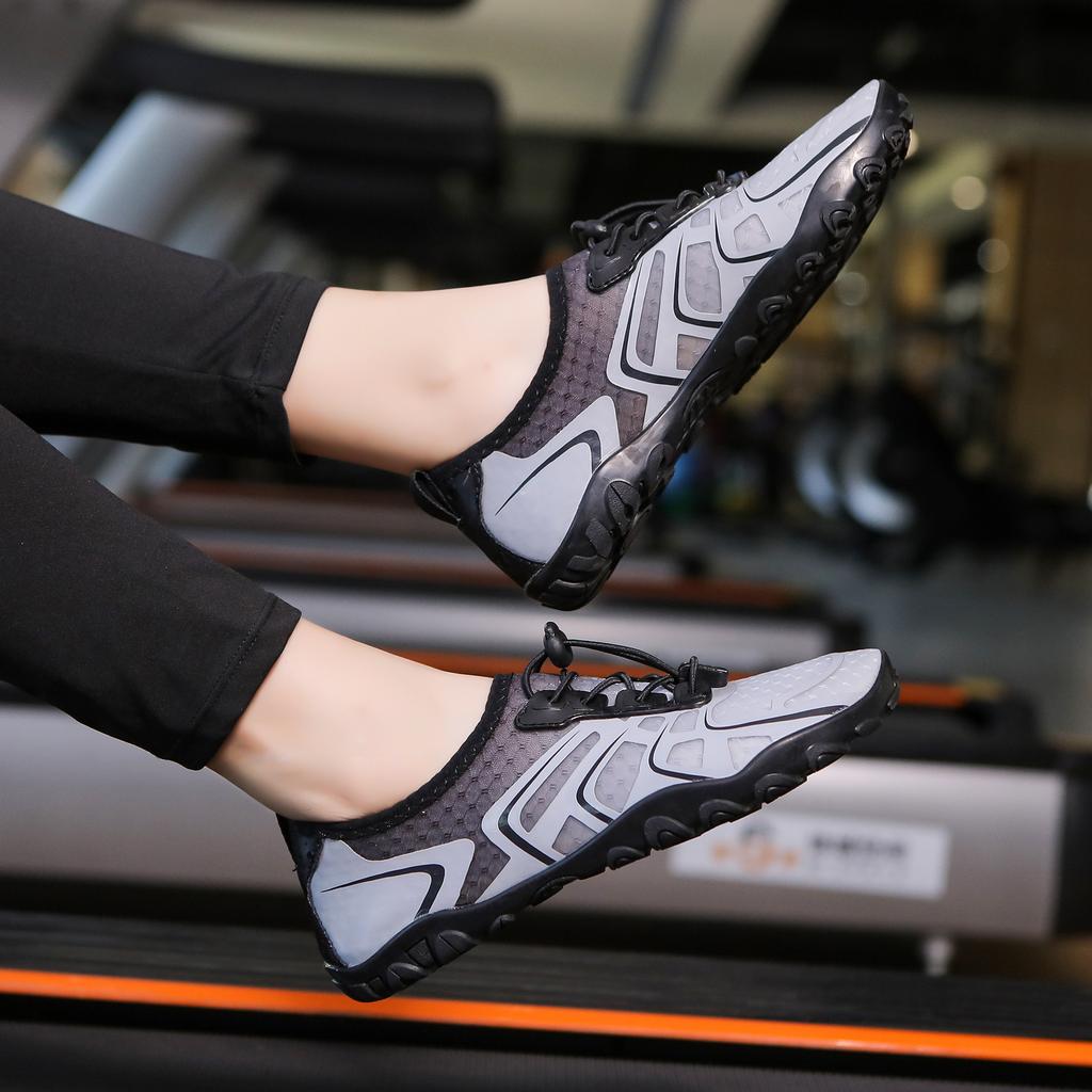 Summer beach shoes men's and women's swimming diving wading shoes couple non-slip creek walking shoes five-finger mountaineering fitness shoes