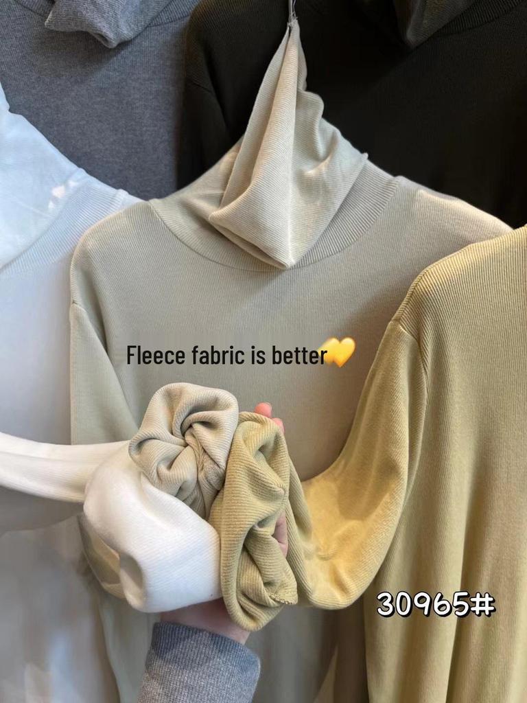 Damski T-shirt z polaru z wysokim dekoltem w dużym rozmiarze – Koreański zimowy styl casual (30965)