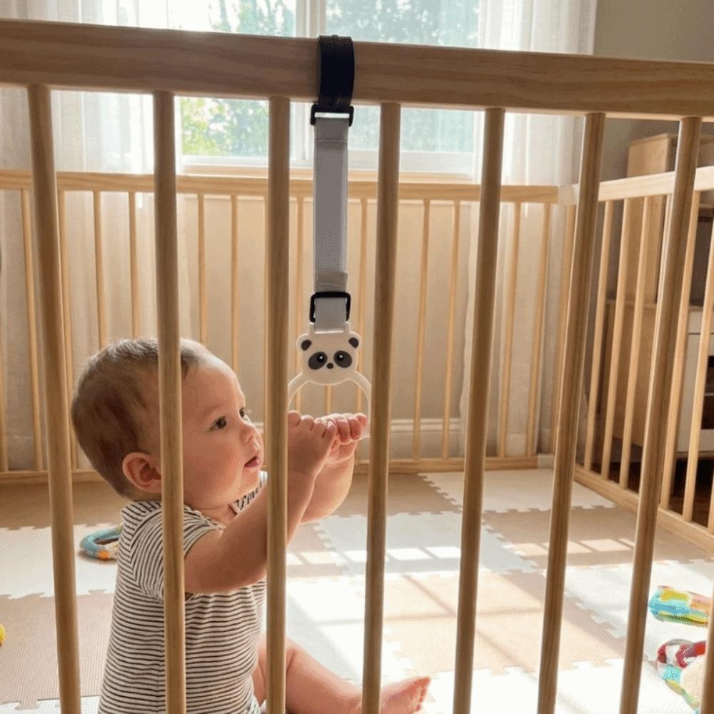 Cartoon Animal Shape Baby Pull Up Rings Dangling Toddler Standing Assist Handle Infant Bed Fence