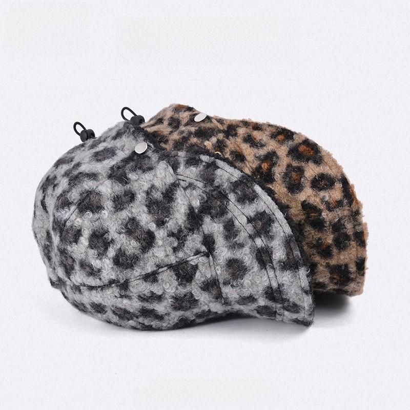 Polyester Winter Warmth Baseball Cap For Women With Windproof Function