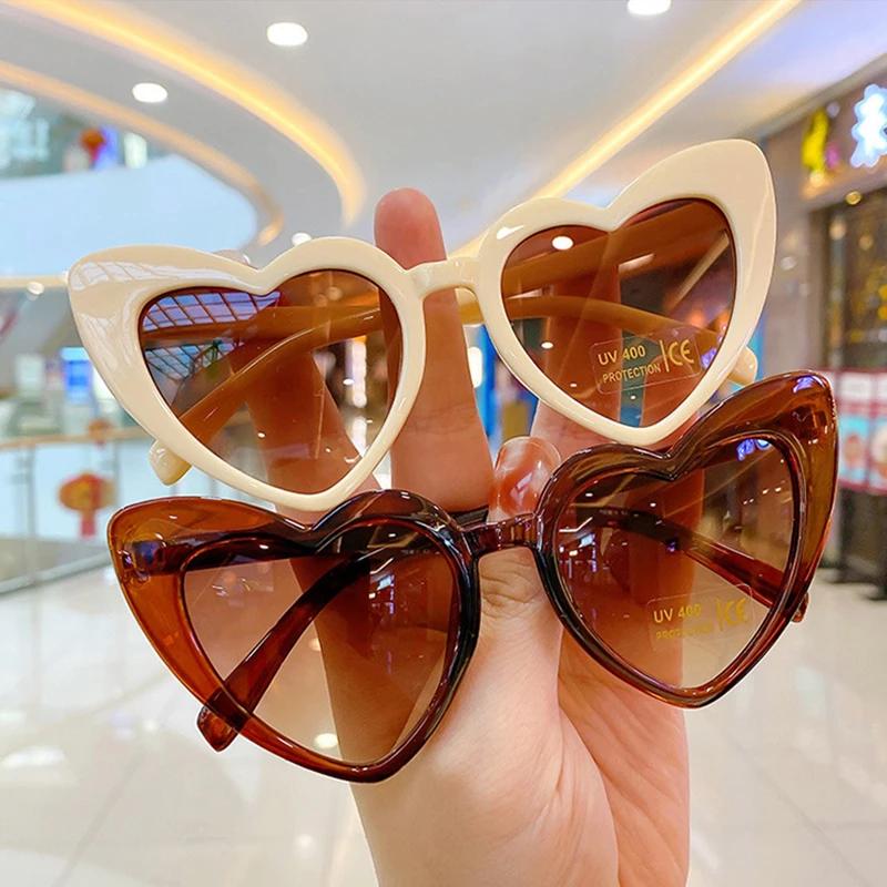 Kids Girls Boys Vintage Sunglass Fashion Love Heart Sunglasses Children Cute Sexy retro Cat Eye Vintage Sunglasses  Trendy
