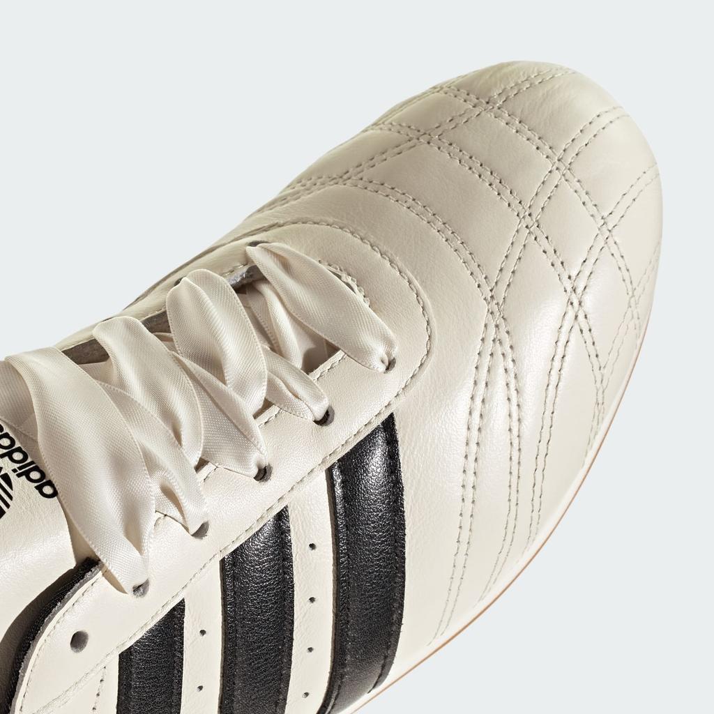JS1616 adidas Originals Taekwondo Bianco Sporco Nero Core Gomma (Uomini)
