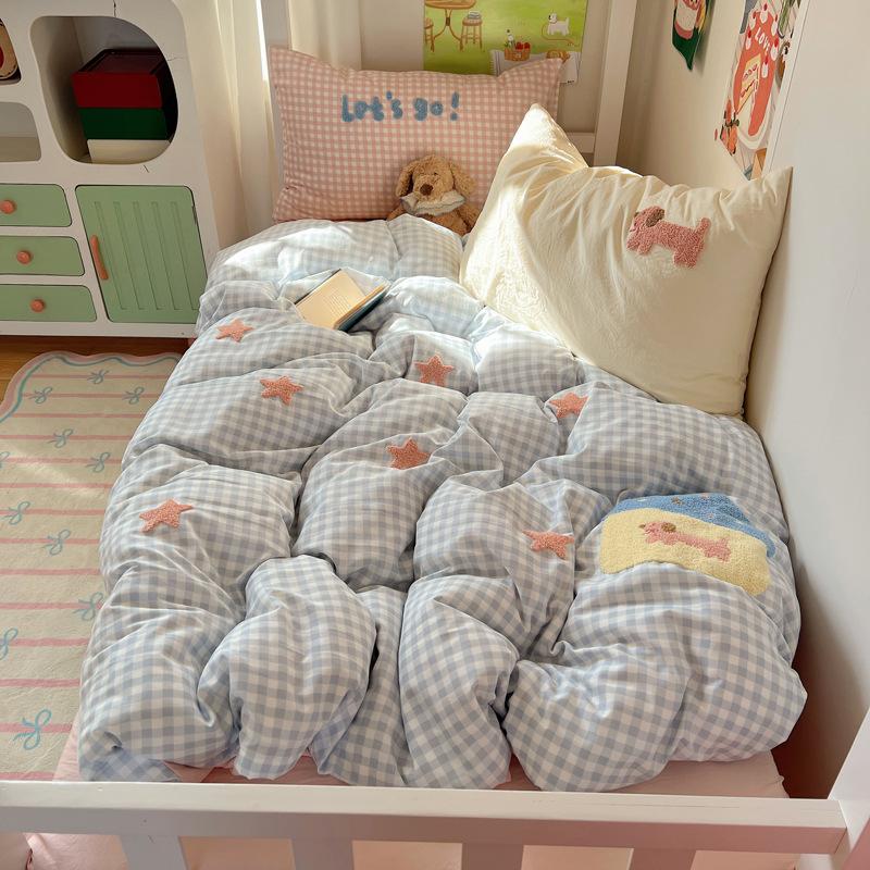 

new class A cartoon pure cotton four-piece set student small fresh dormitory quilt cover bed sheet three-piece set 1.2m sheet 3pcs