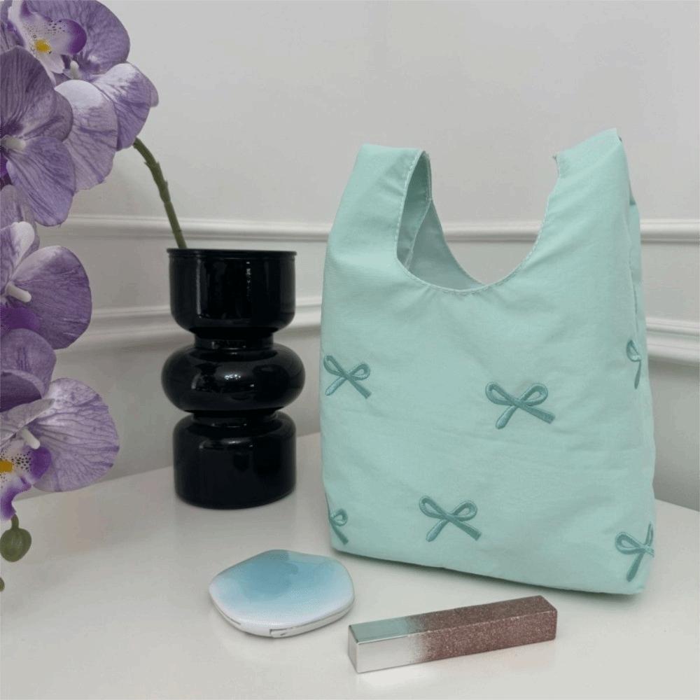 Chinese Style Flower Pendant Wrist Bag Cloth Gift Pouch Temperament Lunch Bag Lady