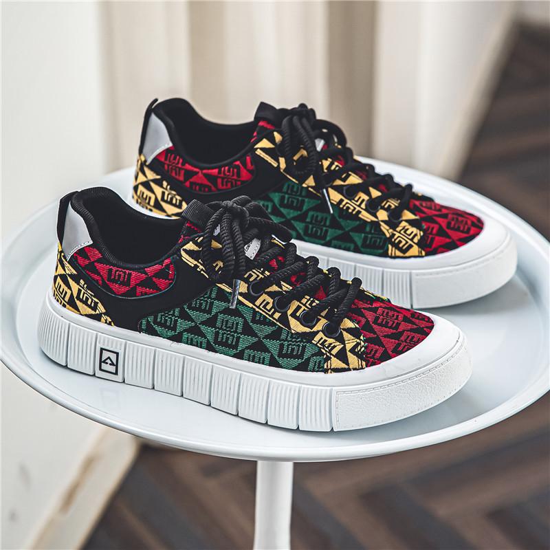 

Мужская обувь 2024 года, весна, новые кожаные туфли на платформе, повседневные мужские туфли, студенческие модные тенденции, низкие универсальные туфли 39