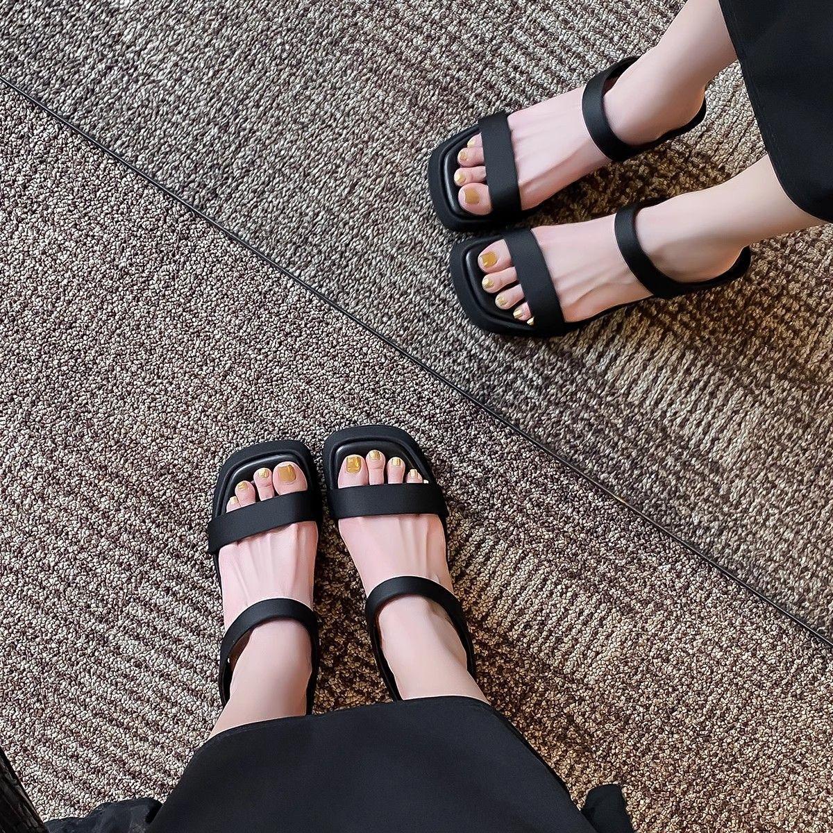 

2025 Леопардовые туфли на платформе с блочным каблуком с открытым носком, летний бестселлер для улицы, женские домашние туфли на высоком каблуке 35 чёрный