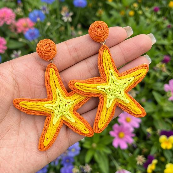 1 Paire Boucles d'Oreilles Femme Texture Raffia Fait Main Couleur Contrastante Style Marin Design Étoile Boucles d'Oreilles Pendantes Accessoires Polyvalents