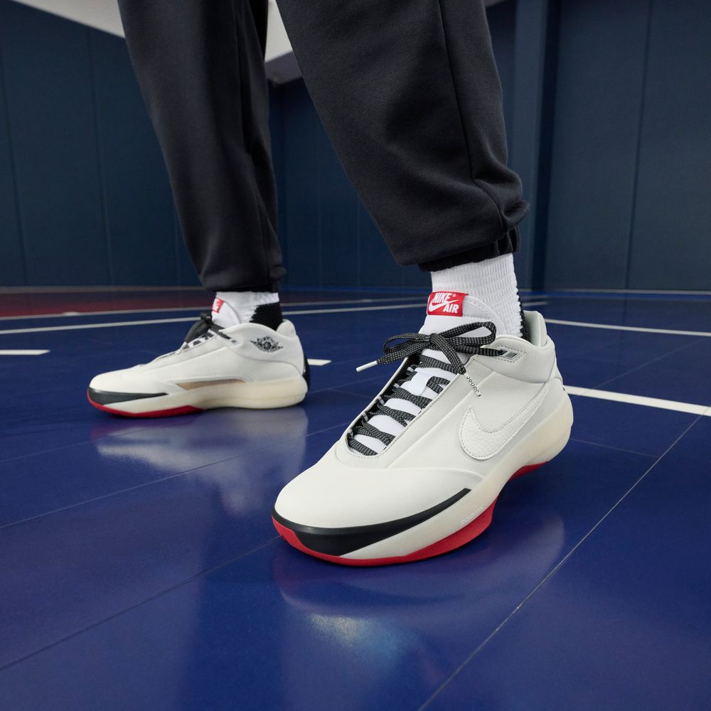 

Air Jordan 40 PF Chicago 42