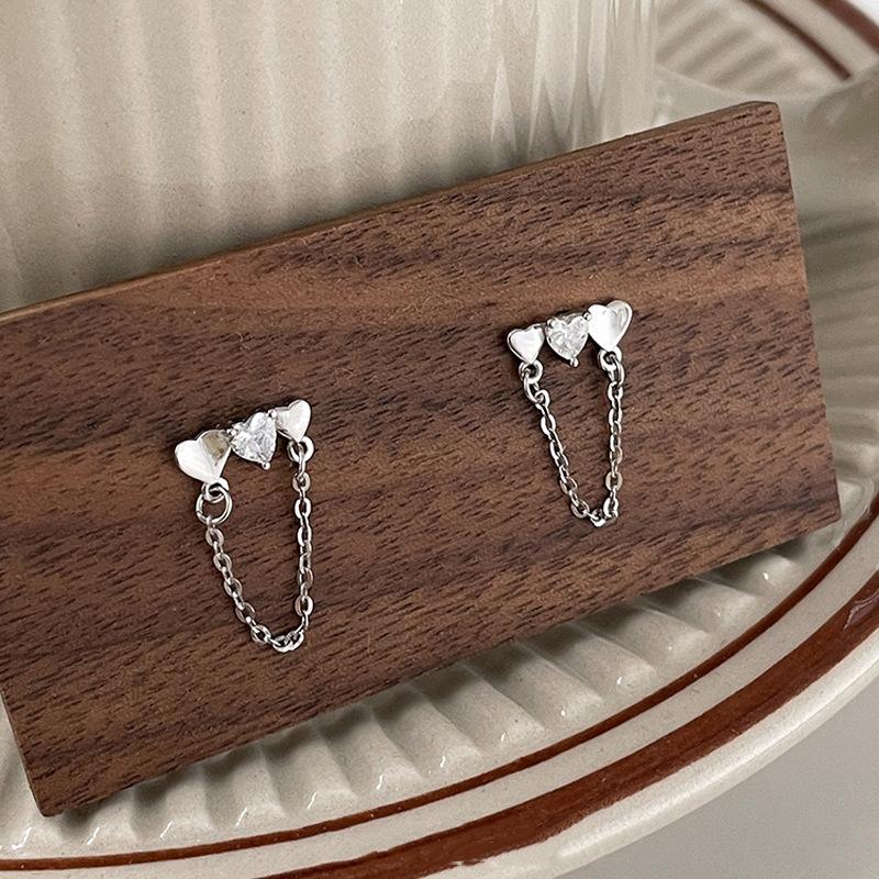 Zircon Heart-Shaped Fringed Earrings Internet Celebrity Kuaishou Live Broadcast Foreign Trade Wholesale Unique Chain Fringed Love Stud Earrings Female