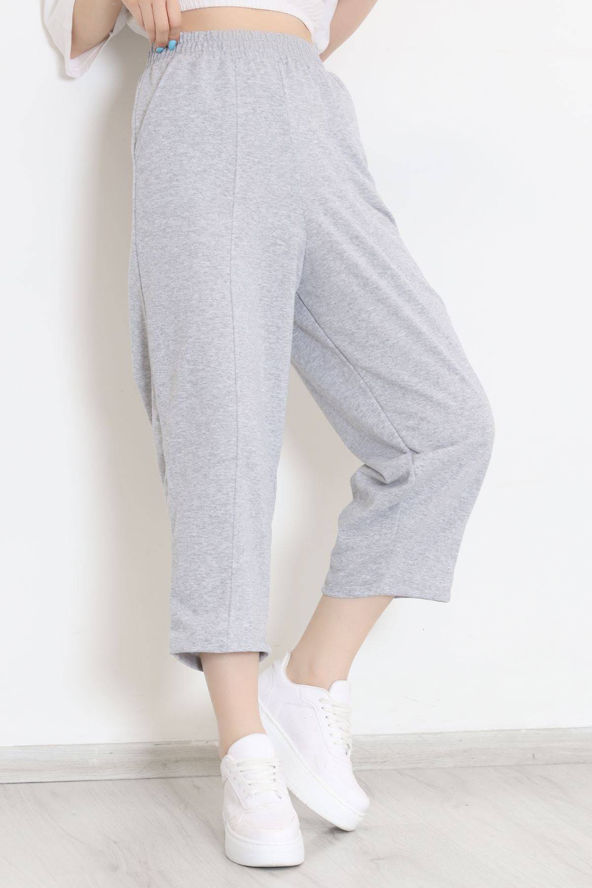 

Широкие спортивные штаны серые S