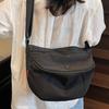 2025 summer new canvas dumpling bag niche design high sense fashion versatile going out commuter messenger bag