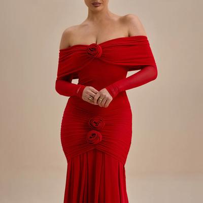 Autumn New European and American Women's Clothing Fashion Temperament Solid Color Pleated Slim-fitting Long-sleeved One-word Shoulder Dress