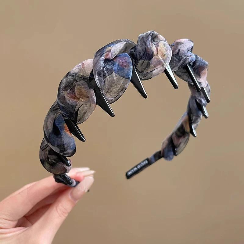 Fashionable Mesh Headband: Fluffy, Versatile Design for a Chic Look