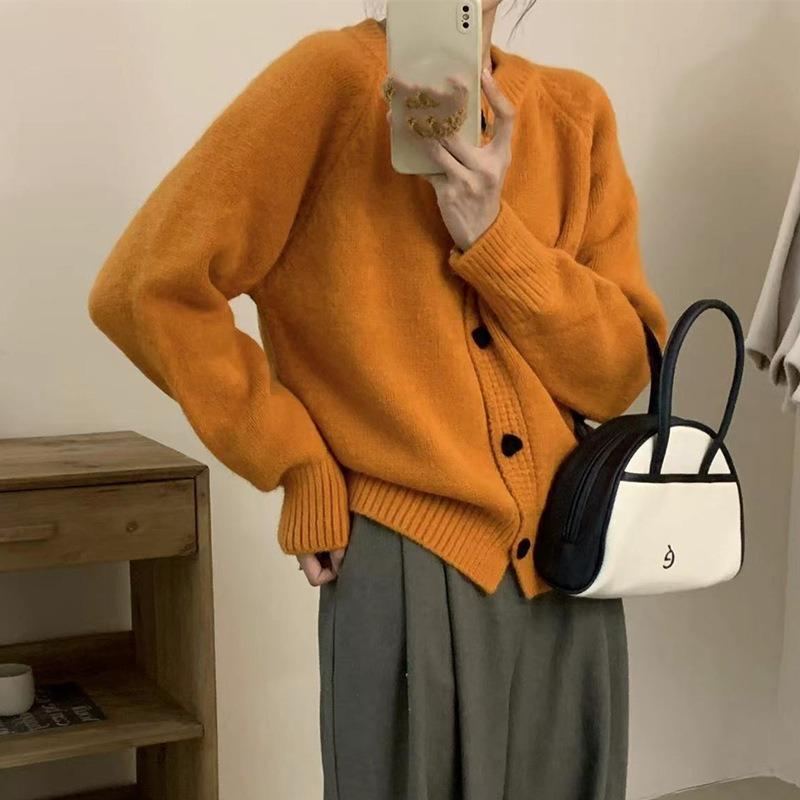 Autumn and Winter New Casual Versatile Solid Color Sweater Jacket Women's Retro Loose Lazy Wind Knitted Cardigan