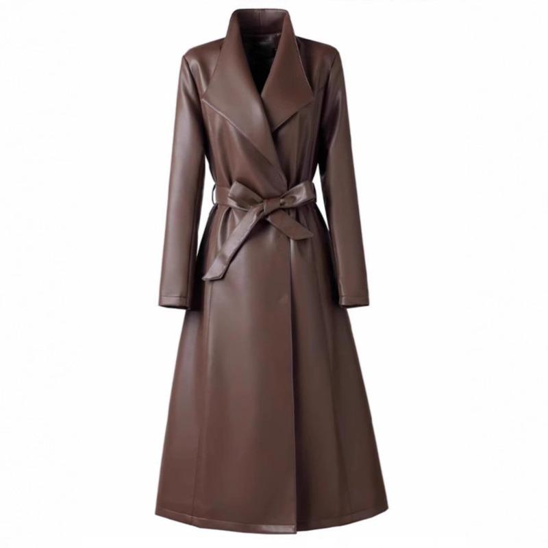 New leather jacket, female celebrity style