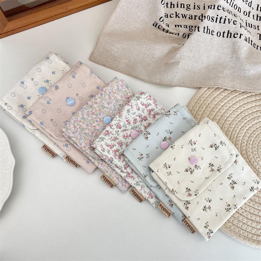 Mini Makeup Storage Bag Portable Lipstick Key Coin Organizer Pouch for Women Sanitary Napkins Bag