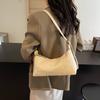 This autumn's new soft leather large-capacity casual versatile shoulder messenger bag fashionable senior commuter dumpling bag