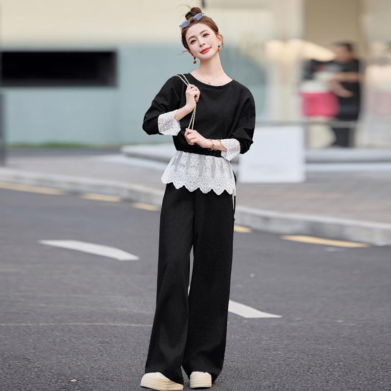 2025 Stylish Lace Patchwork Sweatshirt & Pants Set for Spring/Autumn