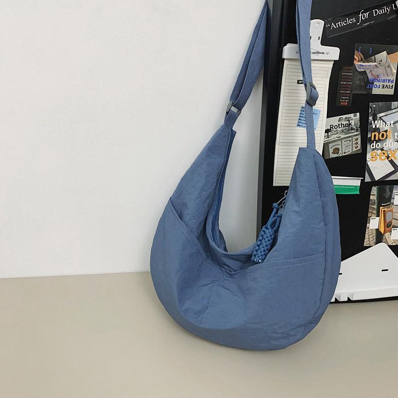 Super Soft Casual Fashion Casual Large Capacity Shoulder Bag Japanese Travel Dumpling Bag Women Commuter Messenger Bag