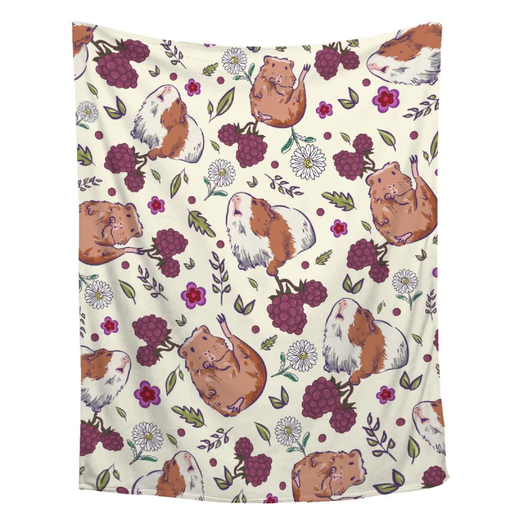 Guinea Pig Flannel Blanket Lovely Cartoon Animal Red Strawberry Blankets for Couch Bed Sofa Pet Hamster Floral Throw Blanket
