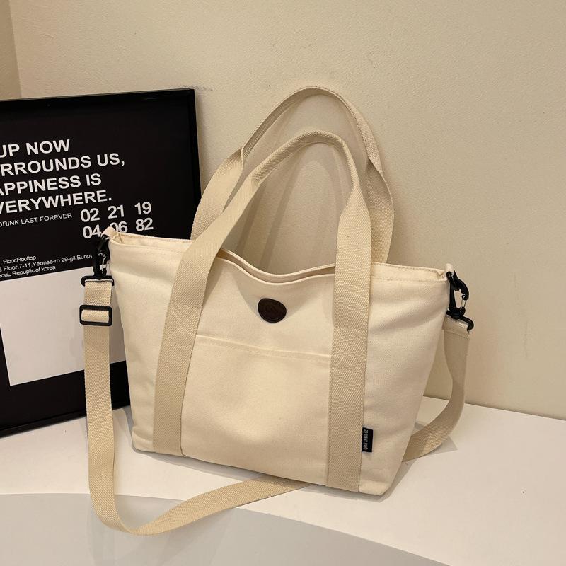 Large Capacity Embossed Letter Tote Bag 2025 New Korean Version of Mommy Handbag Versatile Solid Color Shoulder Bag Tide