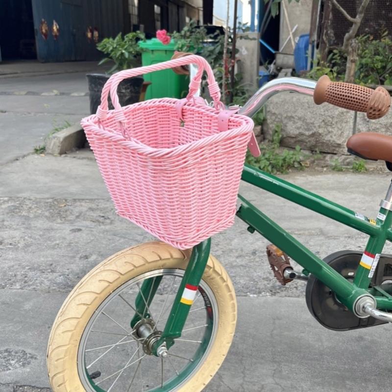 Durability Handwoven Child Bike Basket Convenient Storage Bike Front Basket Family Outing Bike Accessory