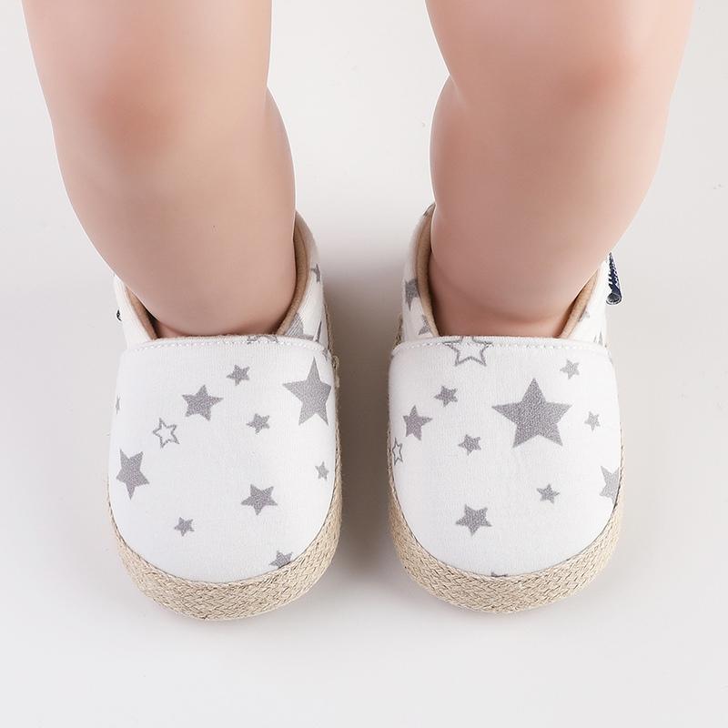 

Детская обувь для мальчиков и девочек, повседневная мягкая, удобная, в стиле ретро, ​​простой дизайн со звездами, нескользящая детская обувь с мягкой подошвой, детская повседневная обувь 3