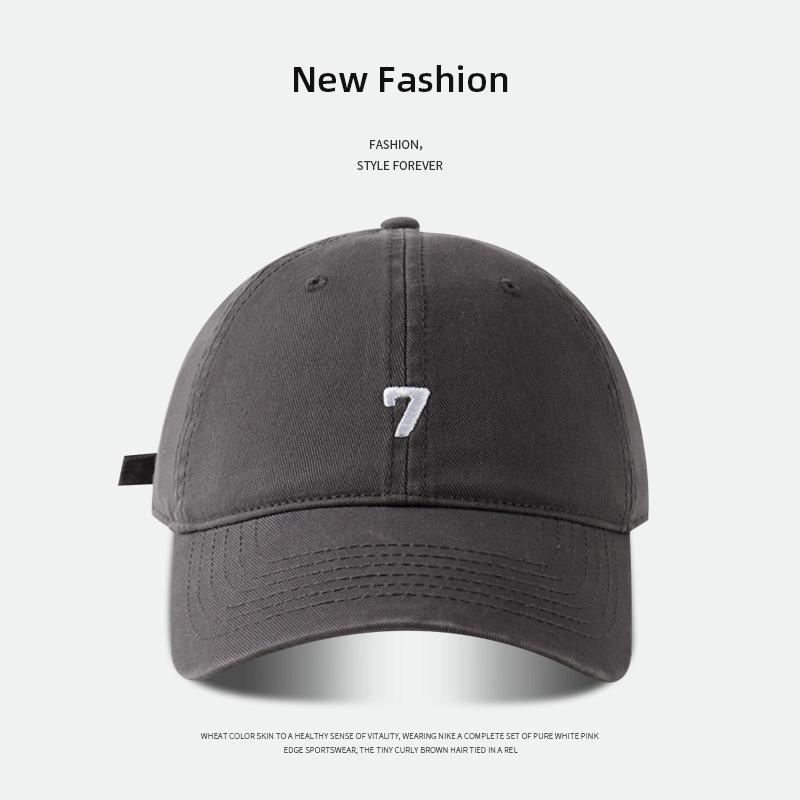 Stylish Polar Bear Embroidered Baseball Cap Sun Protective Breathable Adjustable ldeal Casual Hat Men Women Unisex Baseball Caps