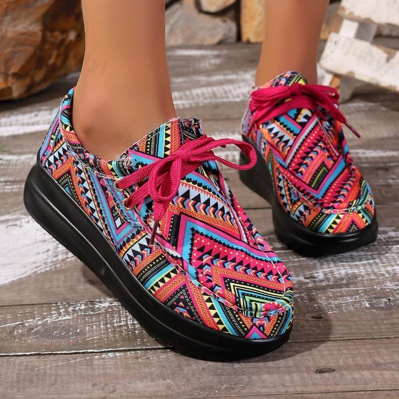Fashion Fashion Casual Shoes for Women Summer 2025 New Thick Soled Color Blocked Outdoor Beach Comfortable Lightweight Trendy Sneakers