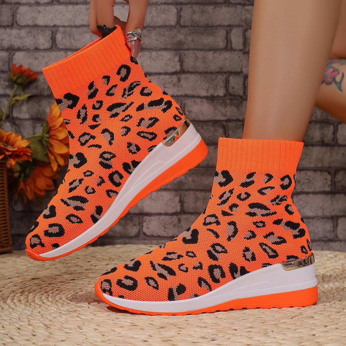 

Зарубежная торговля повседневные большие размеры замшевые высокие женские кроссовки 2025 осень новая женская одежда удобная мягкая подошва одинарная обувь в наличии женские 44 оранжевый