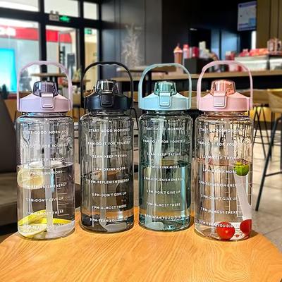 2 Liters High-capacity Water Bottle Reusable Outdoors Sports Drinking Bottle with Time Marker Portable Plastic Cups with Straw