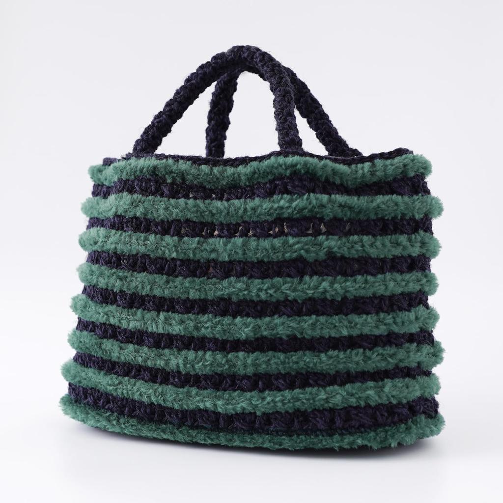 Raw Wool Knitting Kit Fur Border Bag #17-6 (Navy)