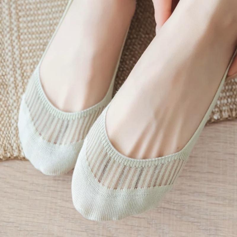 Female Summer Thin Cotton Pure Color Simple Non Slip Heel Boneless Shallow Mouth Invisible Socks