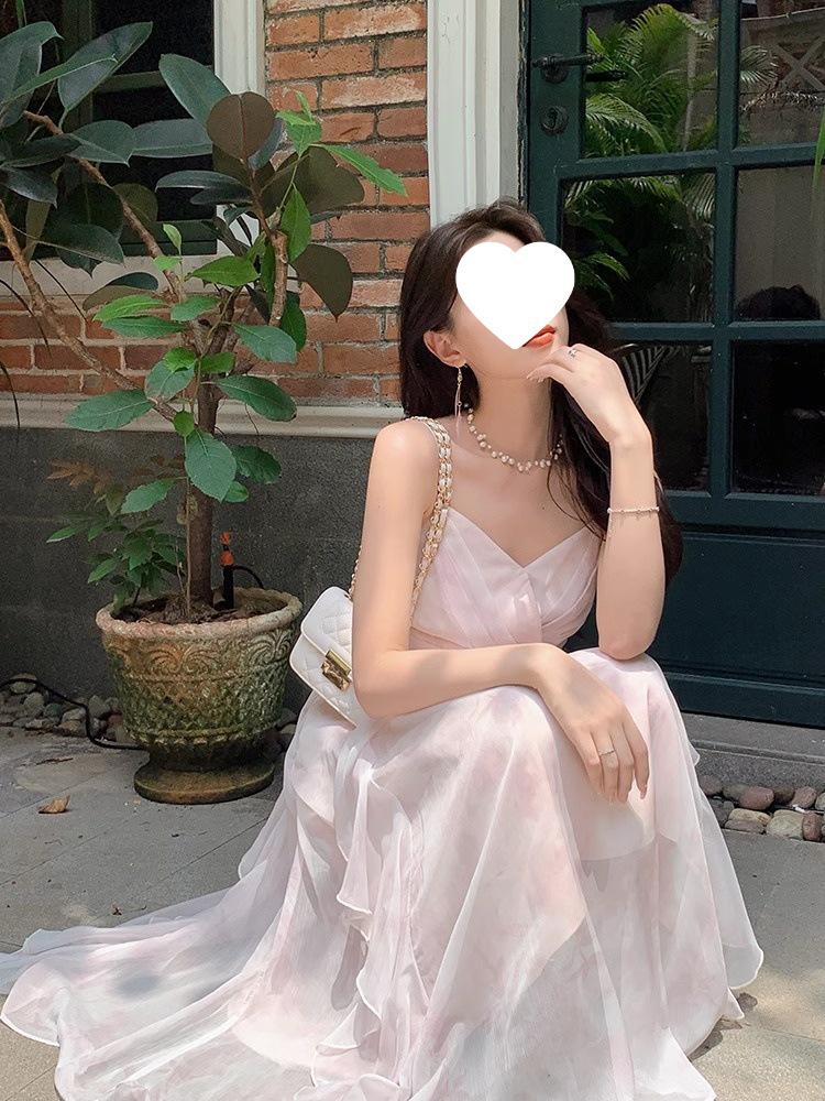 Chuqing French High-Waisted Pleated Chiffon Summer Dress - Spaghetti Strap, Long, Ruffled, Elegant Vacation Wear.