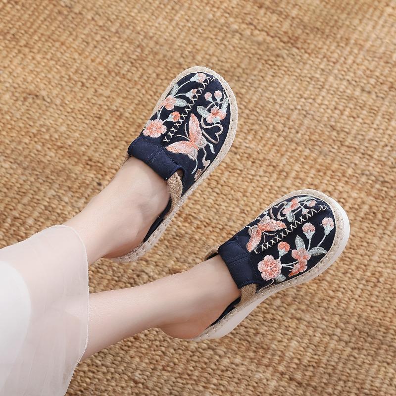 Fashionable Ethnic Style Embroidered Cloth Shoes Hanfu Shoes