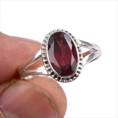 Natural Garnet Gemstone 925 Solid Sterling Silver Jewelry Ring Size 8.5 H1M72