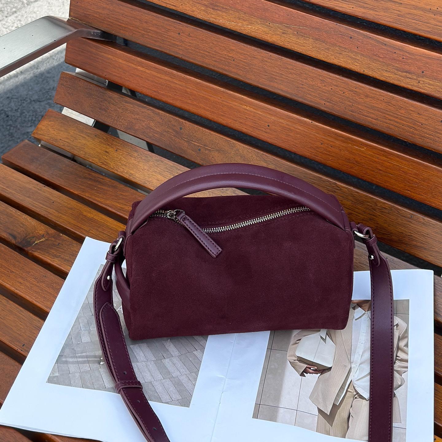 

2025 And Hot Style Luxury Leather Single Shoulder Tote Bag Simple And Versatile Multi-Style Tote Bag 23x12x15 вино красного