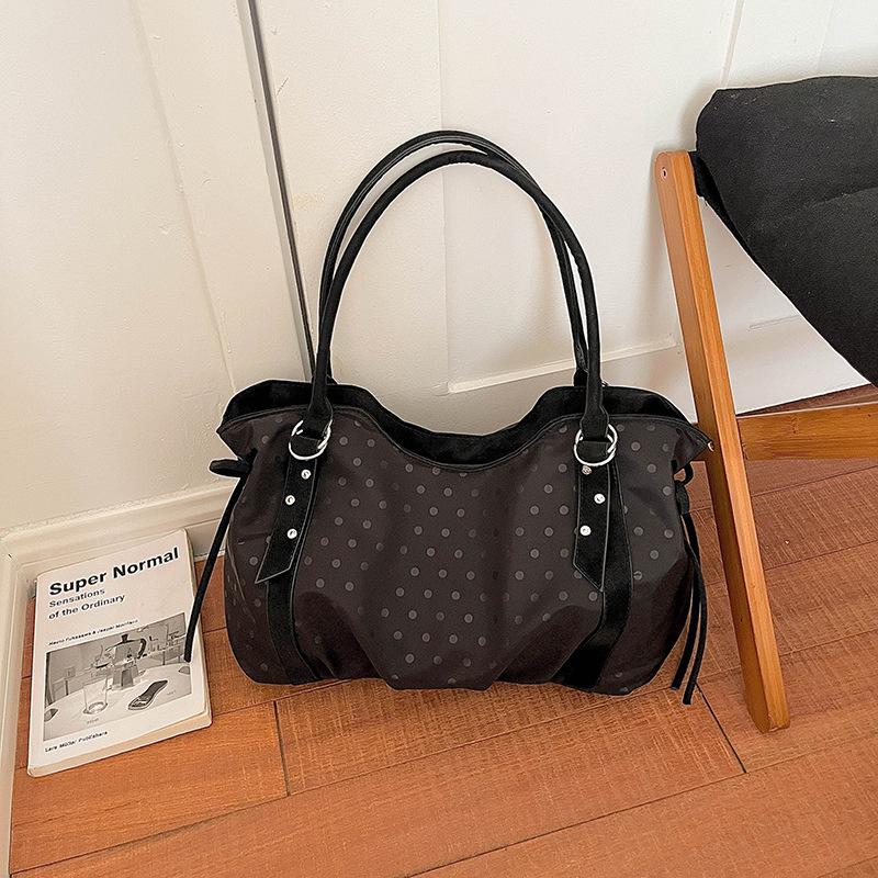 Girls' Style Bow-shaped Handbag, Cute Cross-body Bag for Women, Fashionable Commuter Bag