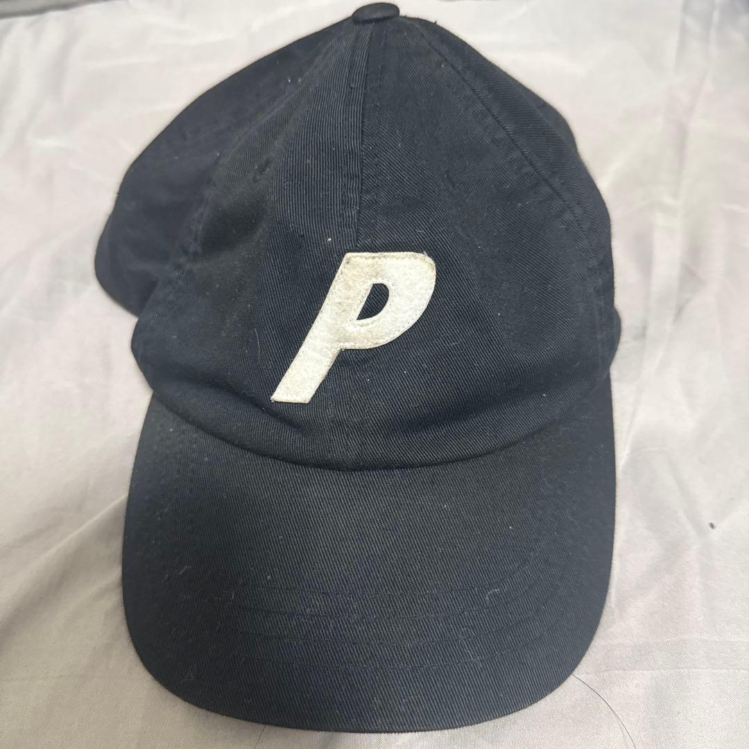 Used PALACE black cap P embroidery