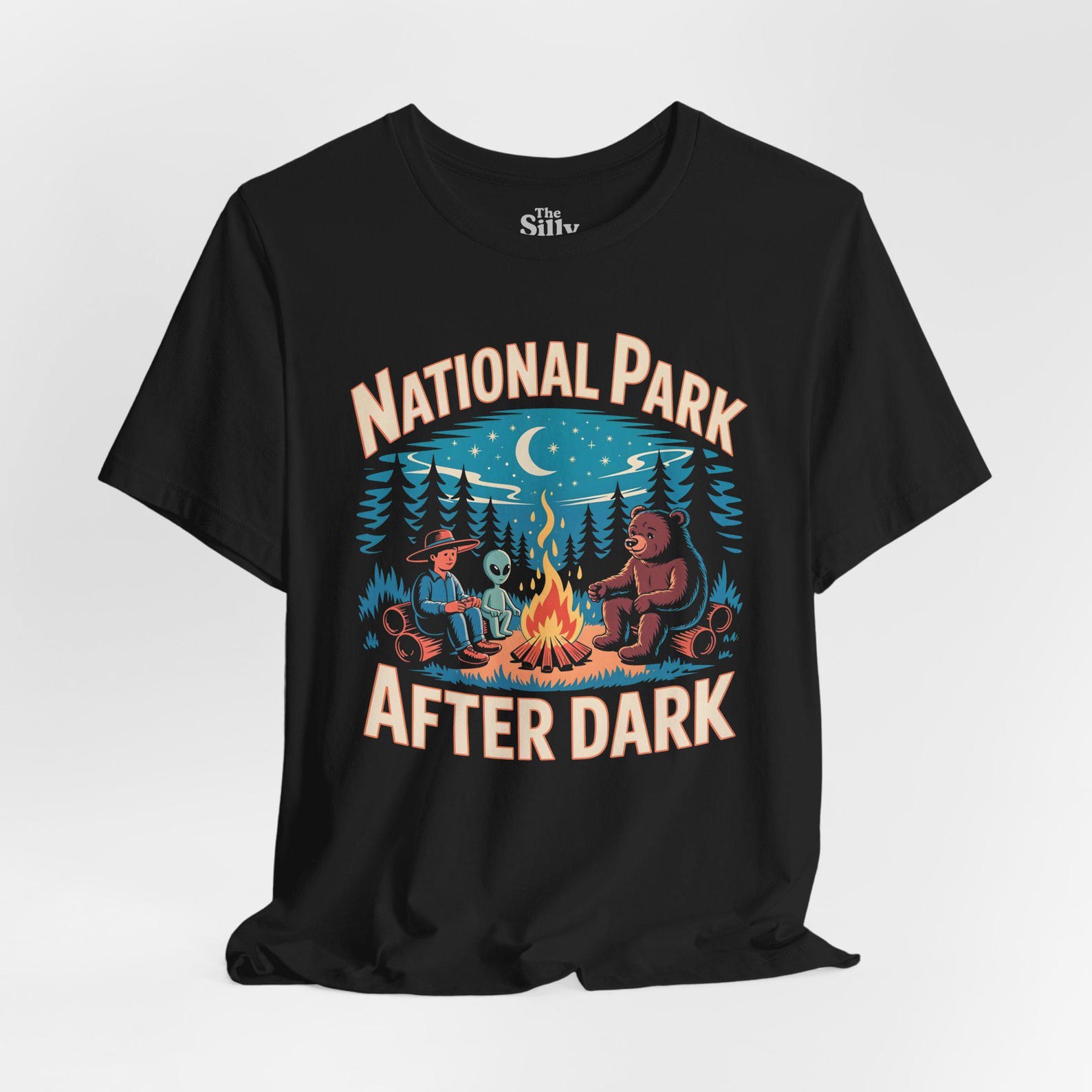 National Park After Dark T-Shirt, Funny Alien Bear Campfire Tee M