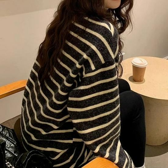 Women's Japanese Style Striped Long Sleeve Base Layer T-Shirt - Slimming, Brushed, Loose Fit for Spring, Autumn, Winter