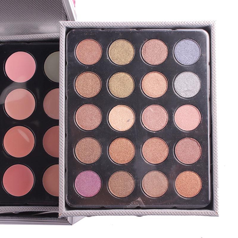 MISS ROSE Makeup Artist Special Eyeshadow Palette and Makeup Bag