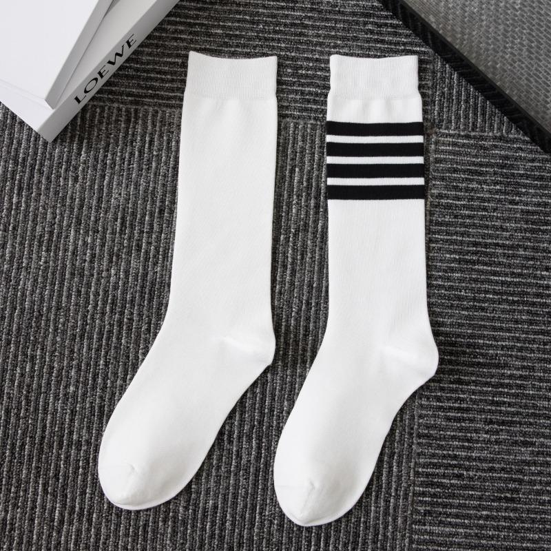 Female Spring and Autumn Four Bar Stripes Thin Pure Cotton College Wind Tall Leg Socks