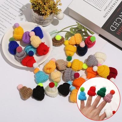 Accesorio DIY Mini Sombrero de Navidad DIY Sombrero de Dedo Tejido Sombrero Decorativo de Lana Regalo Sombrero para Botella de Vino Tapa 10/20/40 Unidades