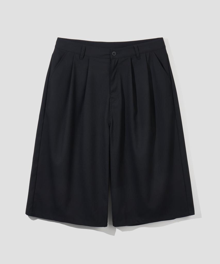 Age O.D. Double-Pleated Bermuda Slacks [Black]