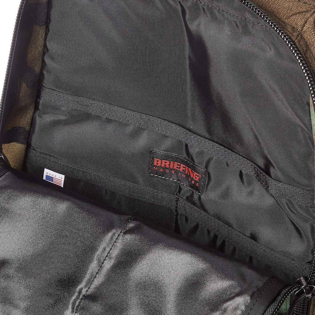 Official Genuine Product PROGRESSIVE HUGGER BRA201P05 WOODLAND CAMO [Briefing]